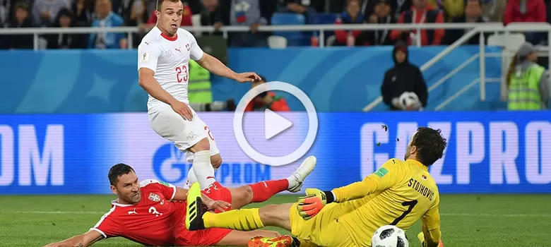 Švýcarsko otočilo zápas se Srbskem v 90. minutě a vyhrálo 2:1 obrázek